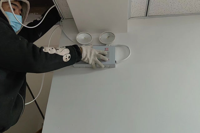 应急照明23122526.jpg