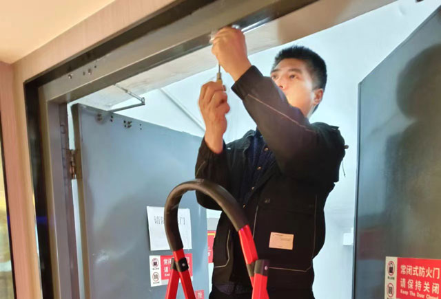 防火门维修20240327.jpg